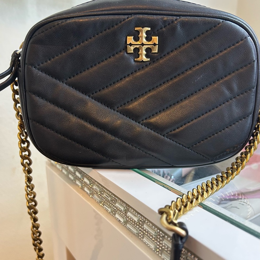 Tory Burch Black leather Crossbody Bag with Gold Chain